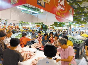 超市促銷助力日用品銷售，人氣高漲帶動消費熱潮